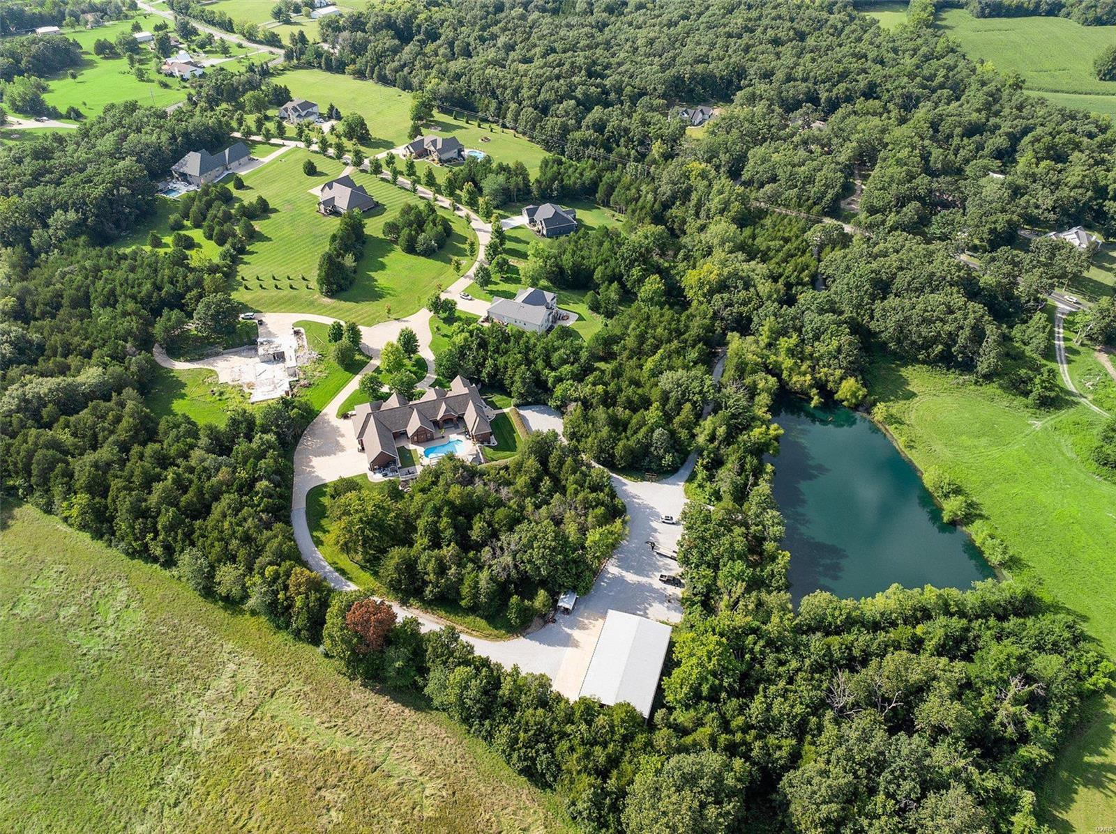 Cedar Pointe - Residential