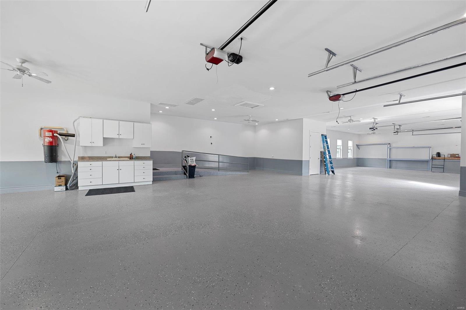 Cedar Pointe - Residential