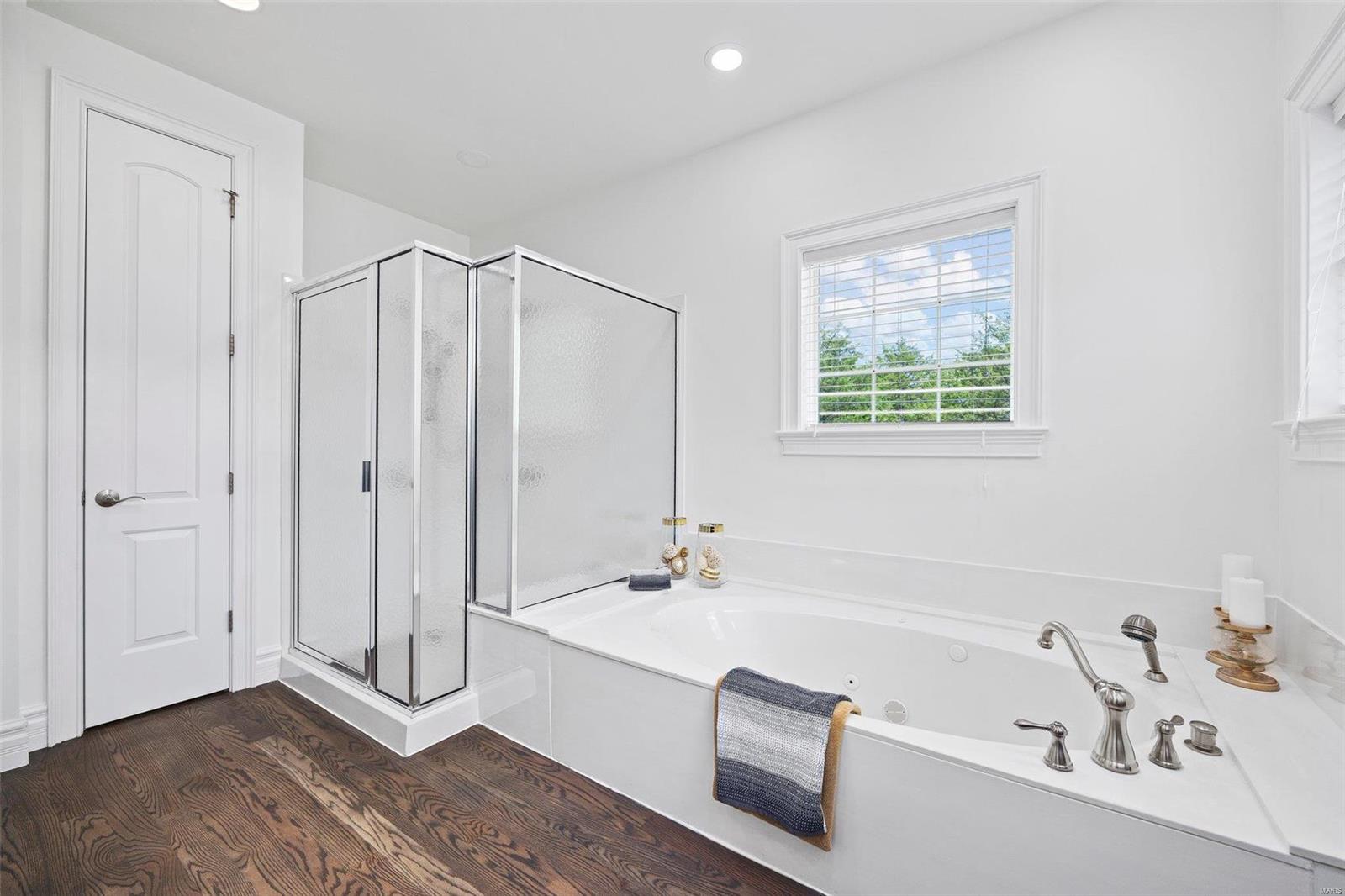 Cedar Pointe - Residential