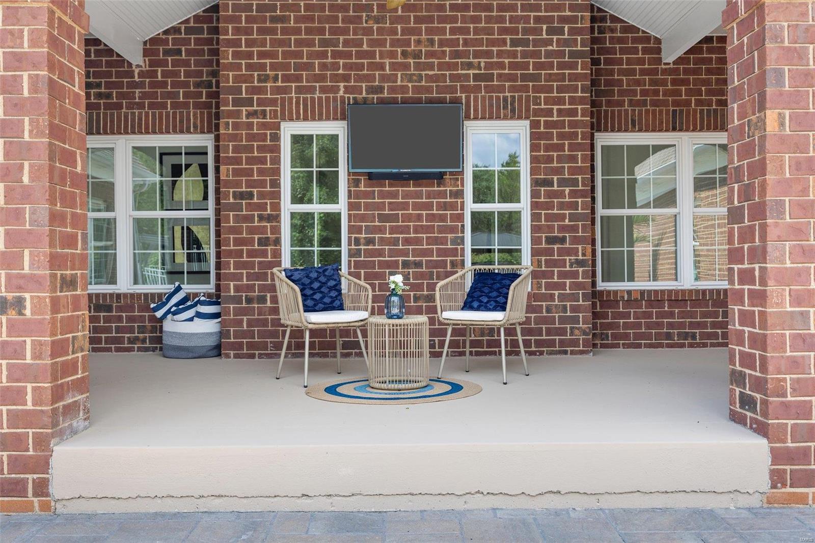 Cedar Pointe - Residential