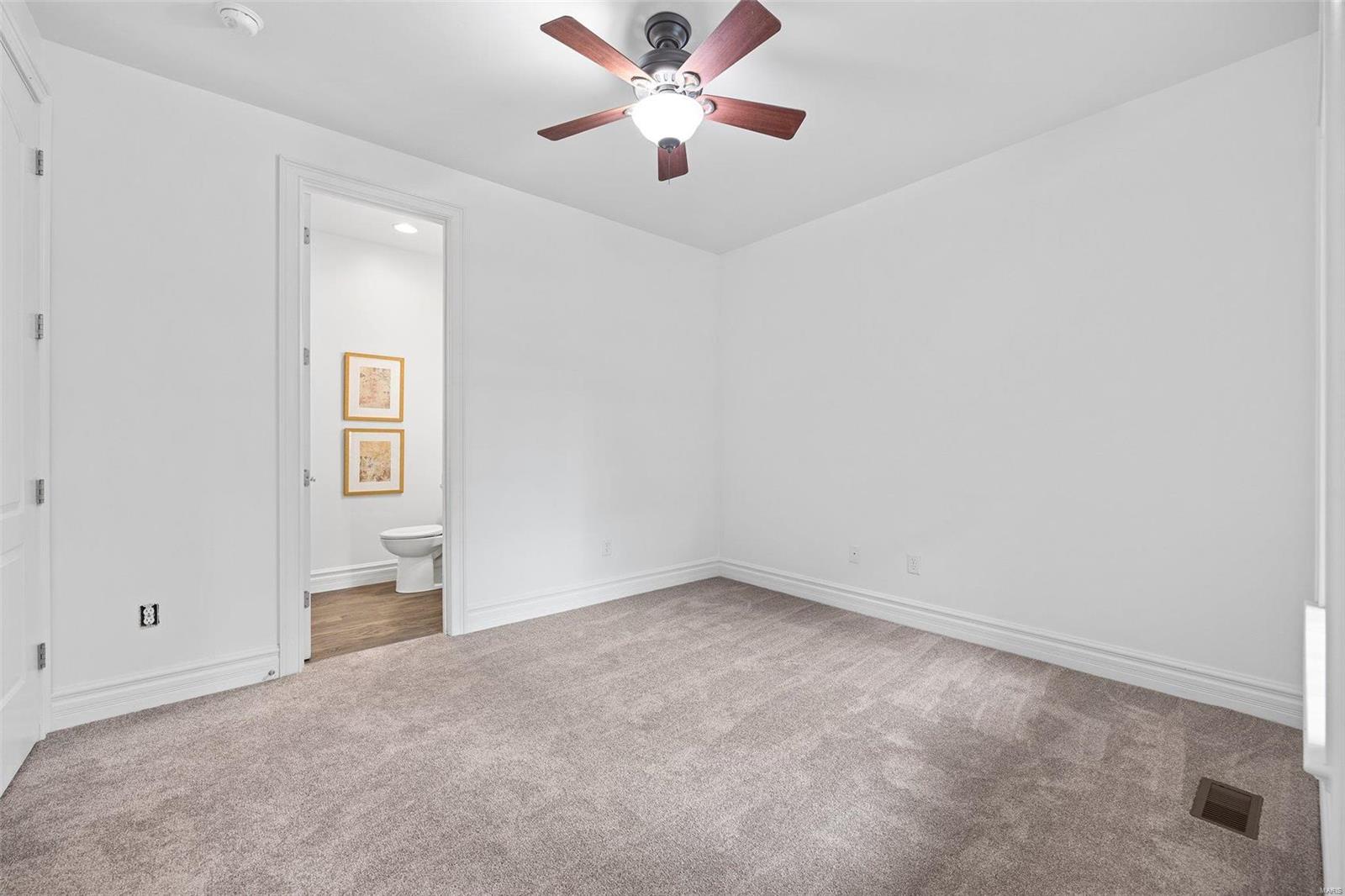 Cedar Pointe - Residential