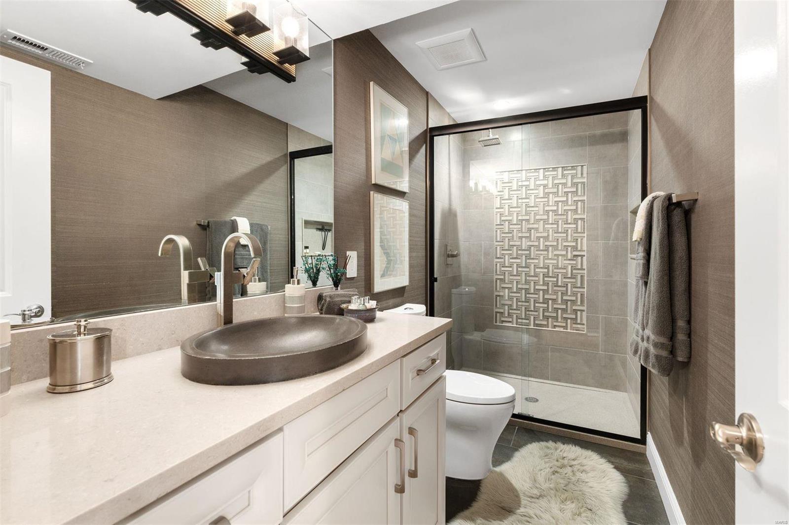 Laurel Lake Estates - Residential