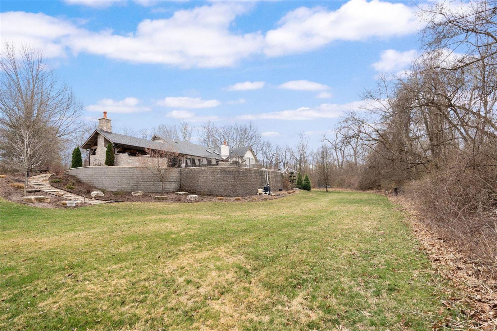 Laurel Lake Estates - Residential