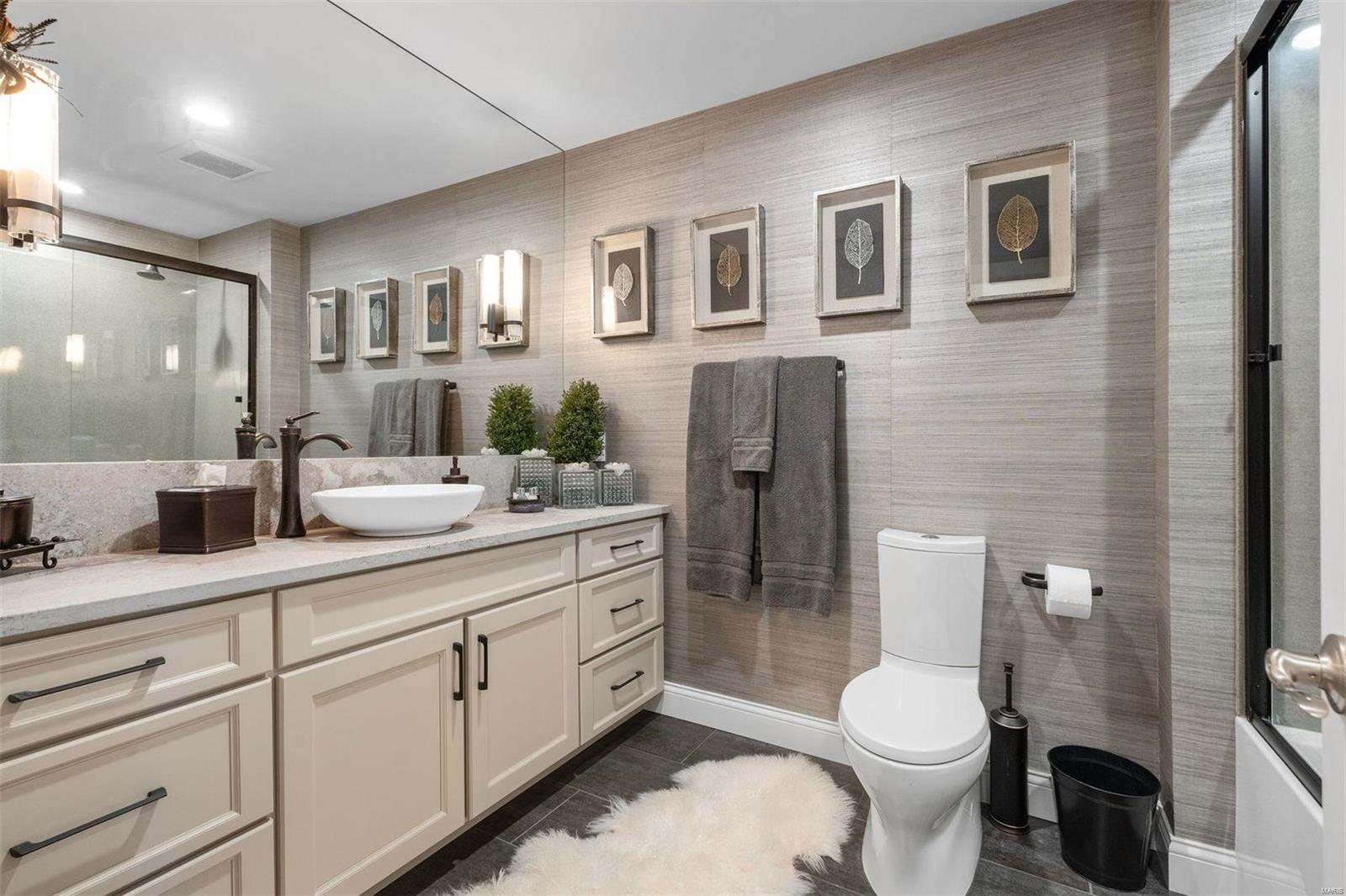 Laurel Lake Estates - Residential