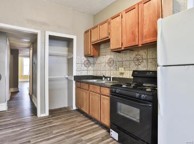 Grand Avenue Heights - Residential Income