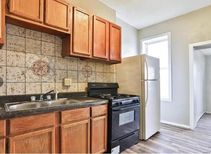 Grand Avenue Heights - Residential Income