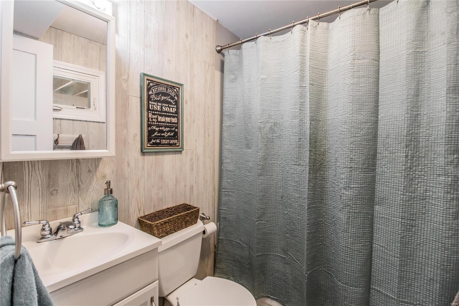 Glen Aire - Residential