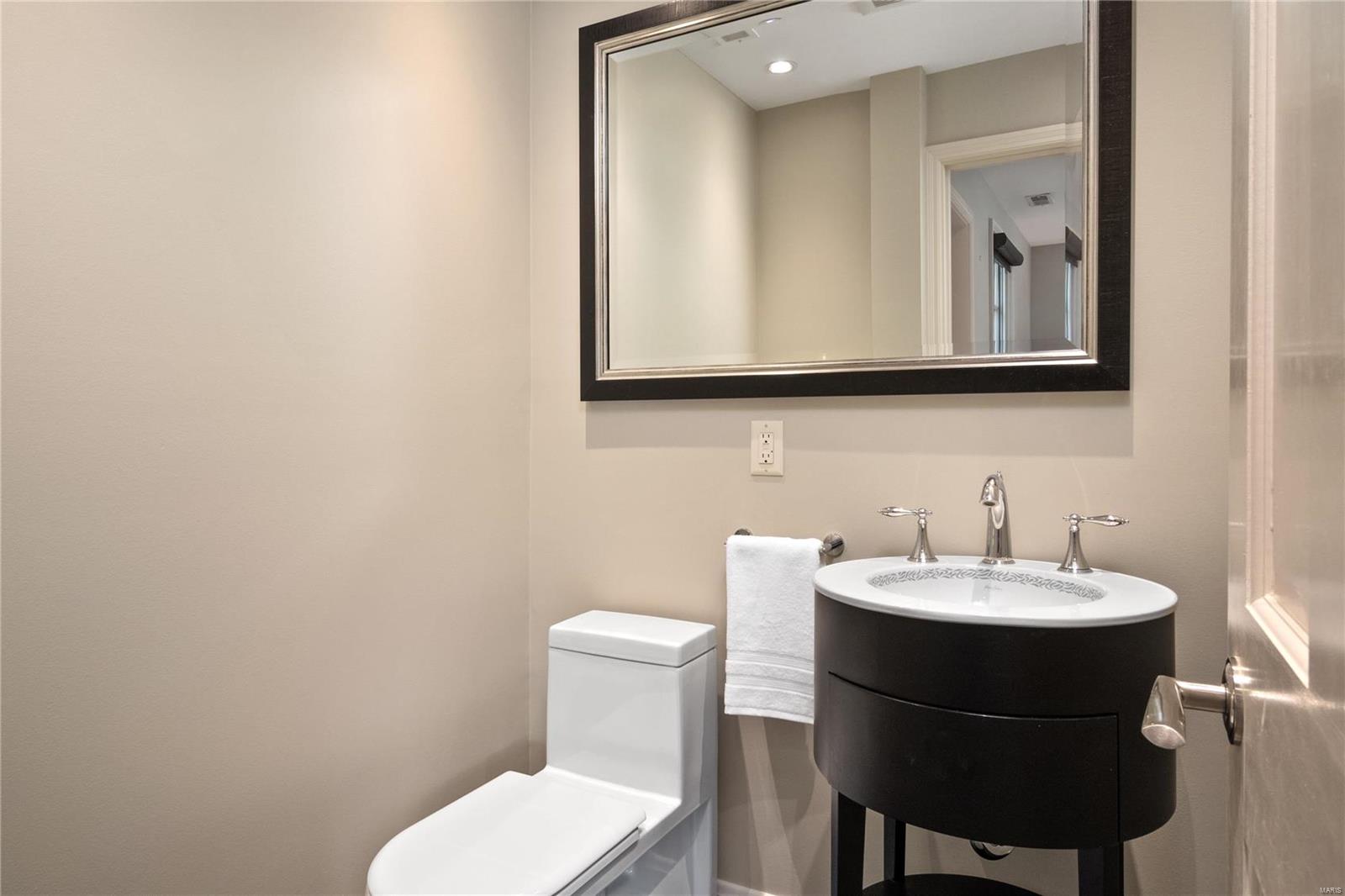 Von Schrader Estate - Residential