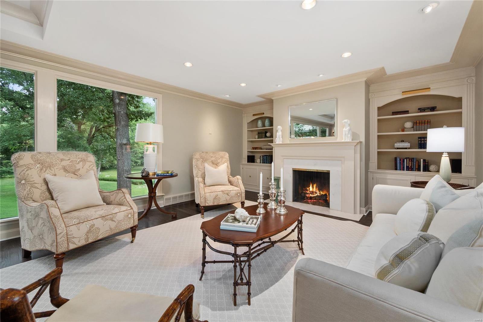 Von Schrader Estate - Residential