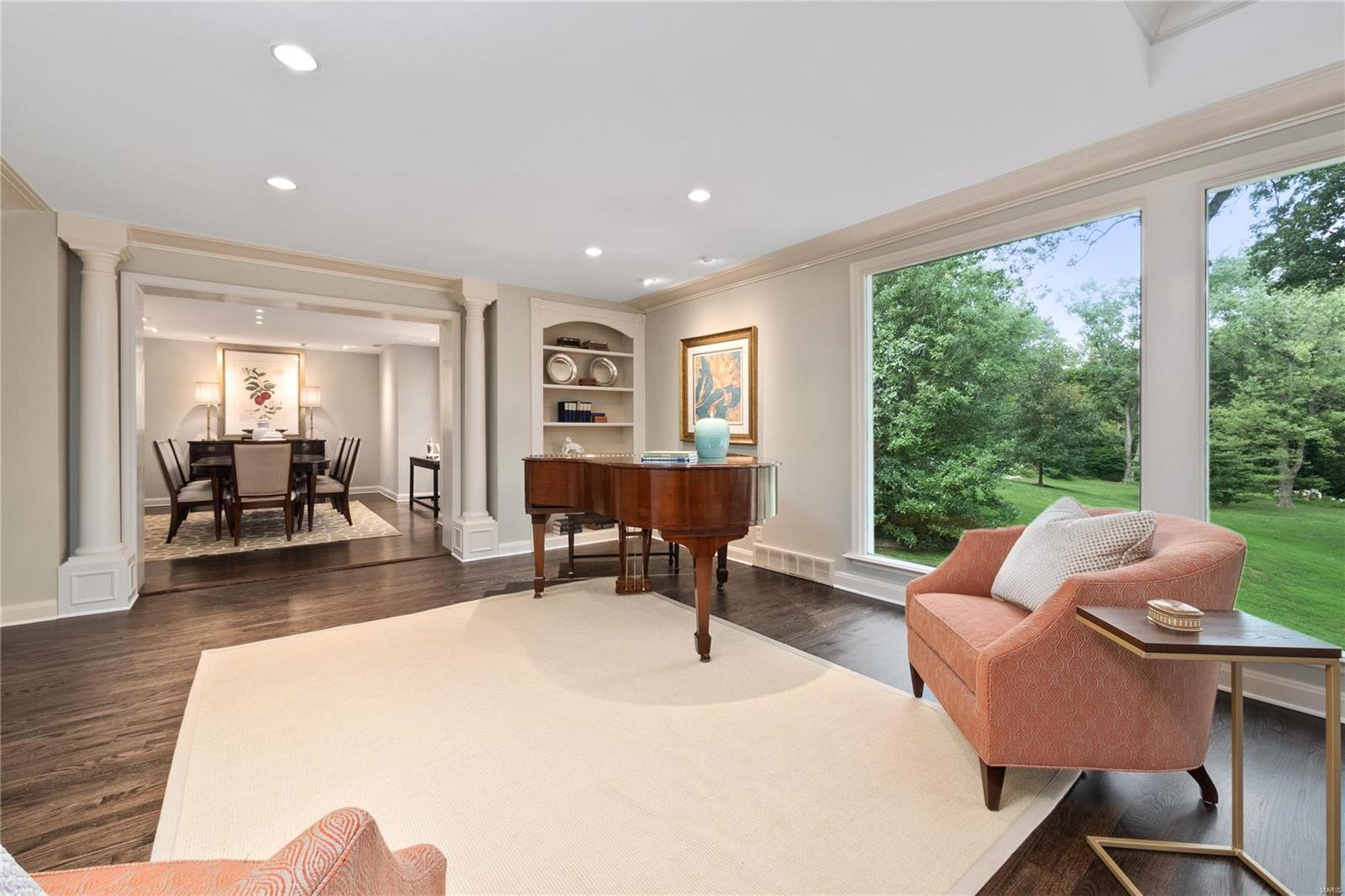 Von Schrader Estate - Residential