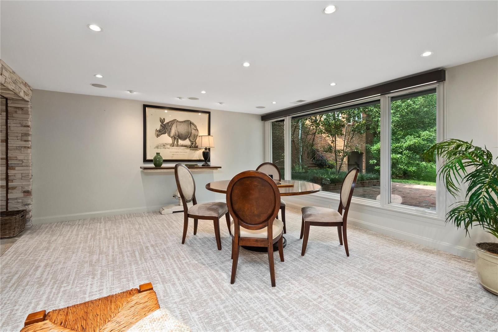 Von Schrader Estate - Residential