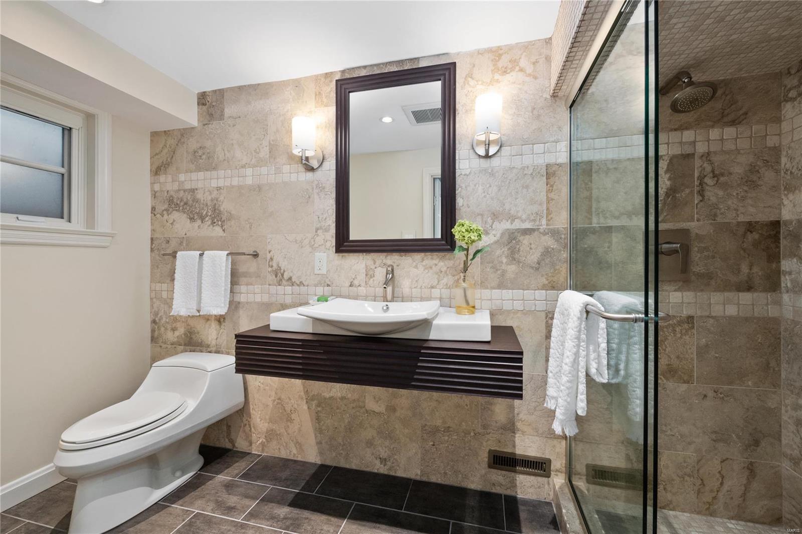 Von Schrader Estate - Residential