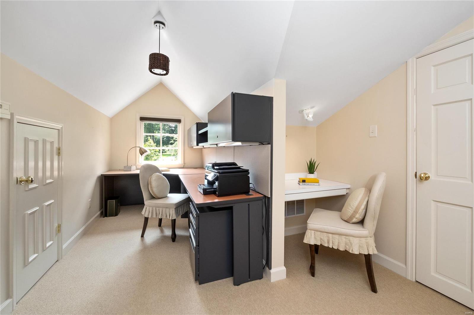 Von Schrader Estate - Residential