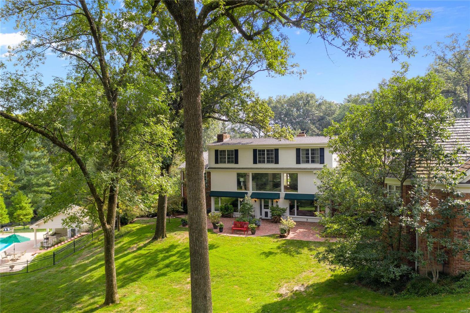 Von Schrader Estate - Residential