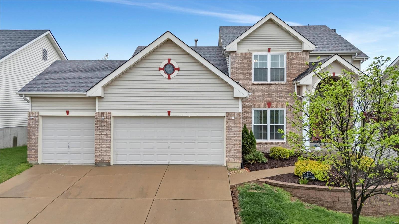 535 Vista Hills Court