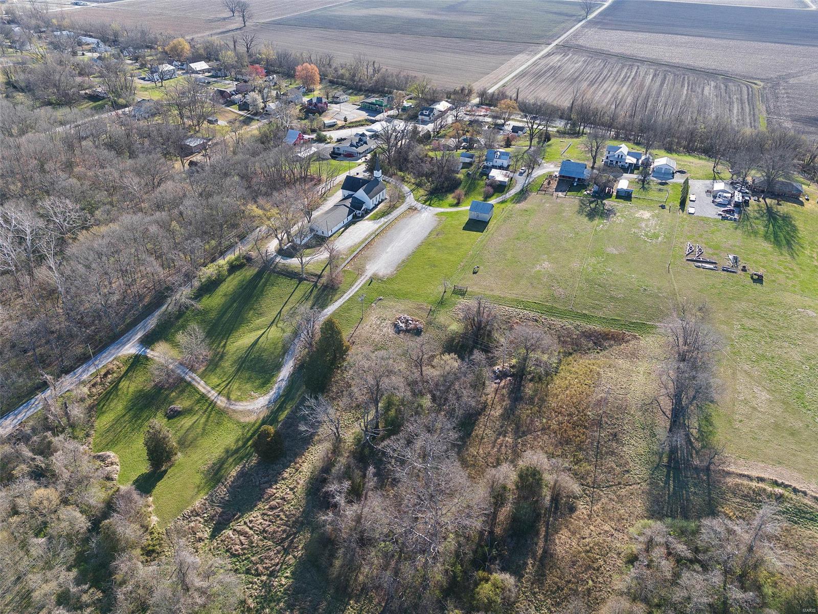 112 Defiance Road