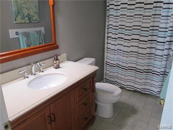 Oaks Un 03 - Residential