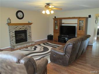 Oaks Un 03 - Residential