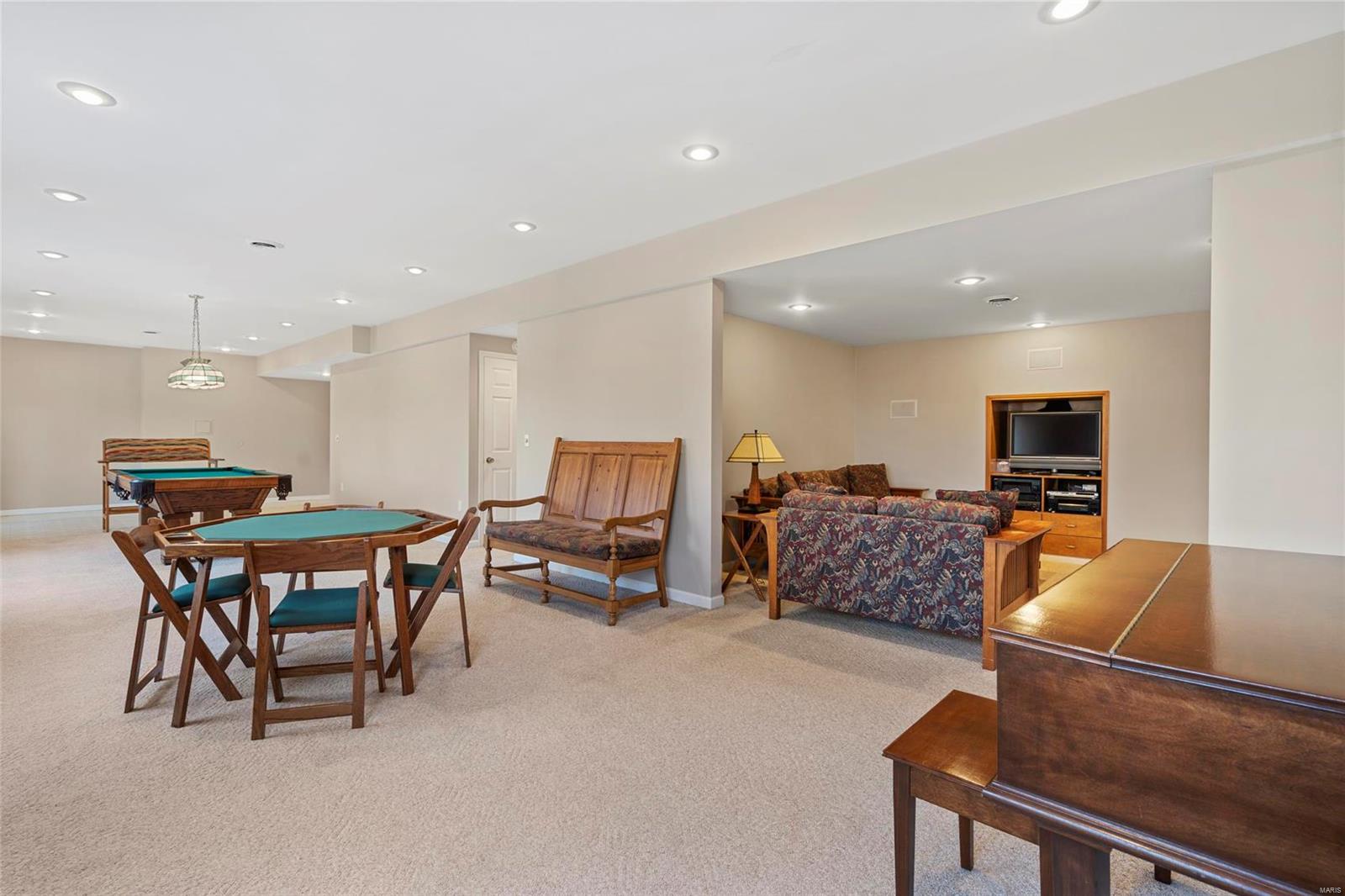 Thunder Mountain One - Residential