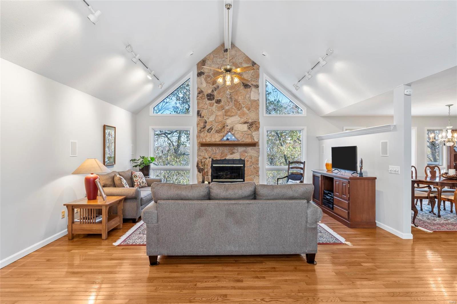 Thunder Mountain One - Residential