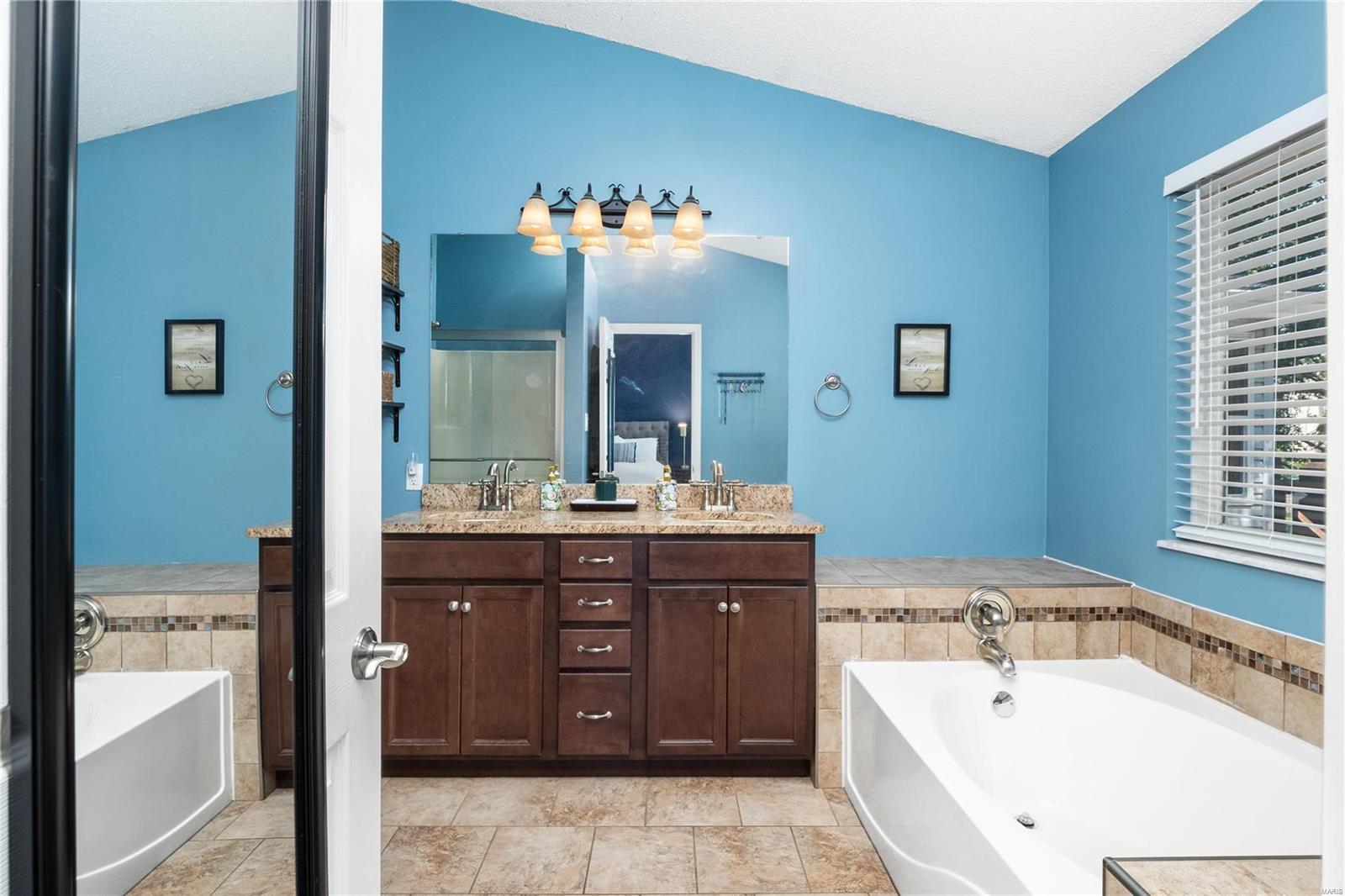 Monticello Estate #2 - Residential