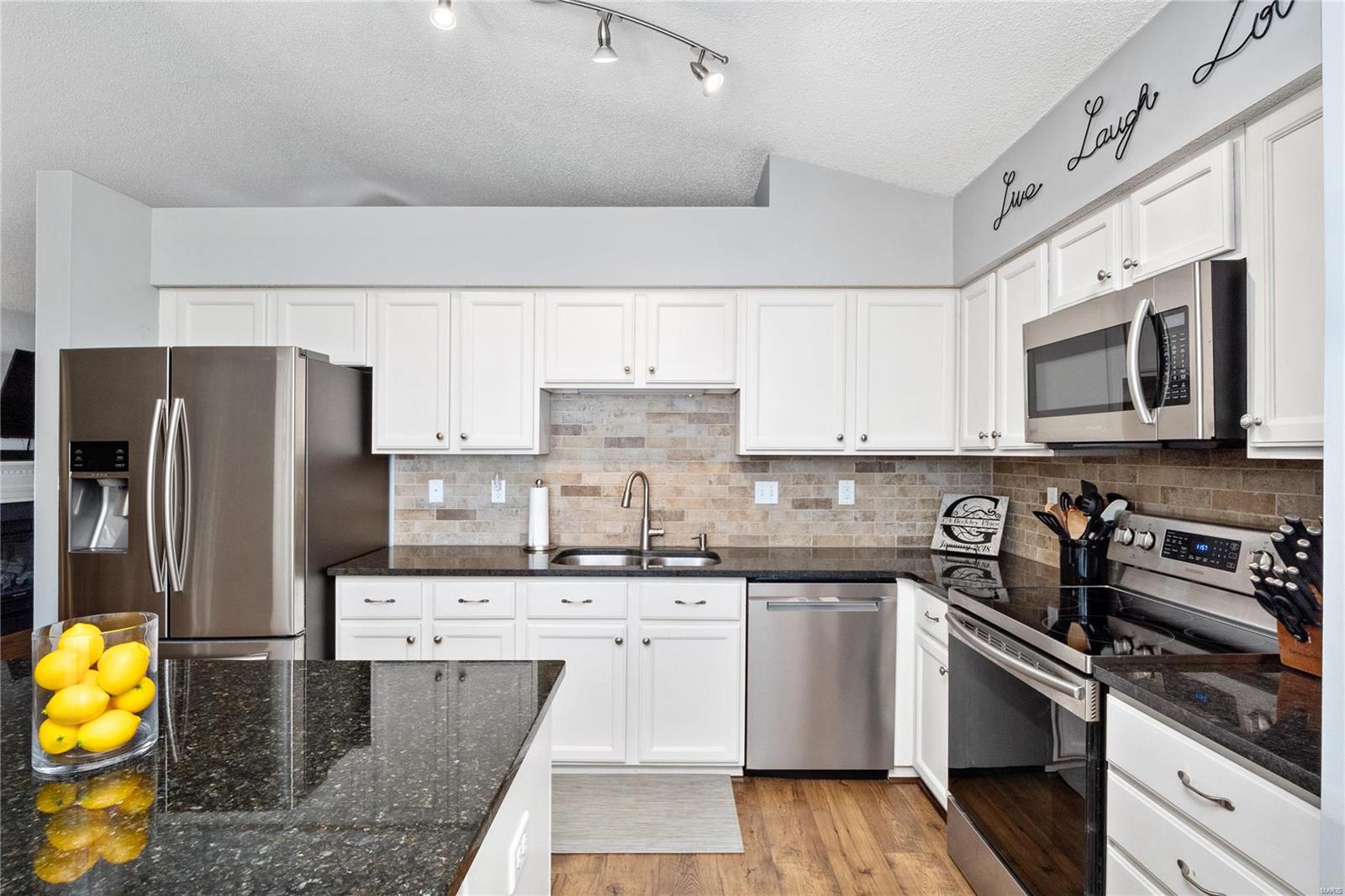 Monticello Estate #2 - Residential