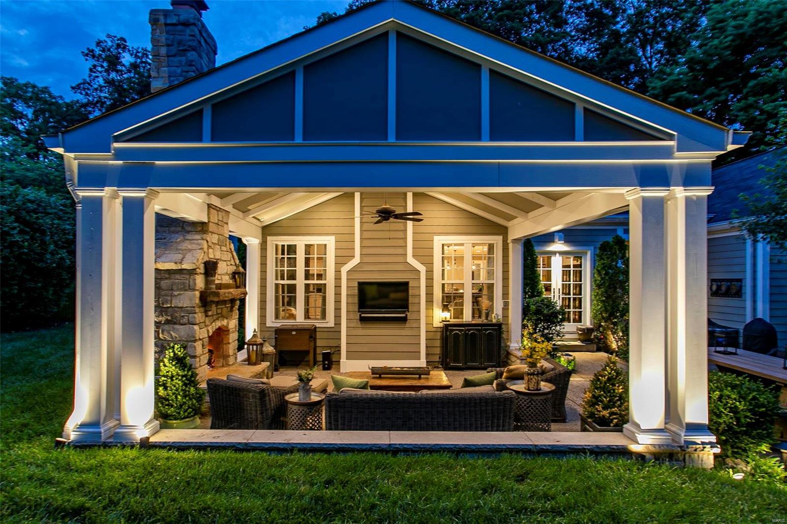 Beverly Woods - Residential