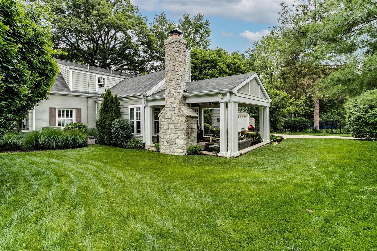 Beverly Woods - Residential