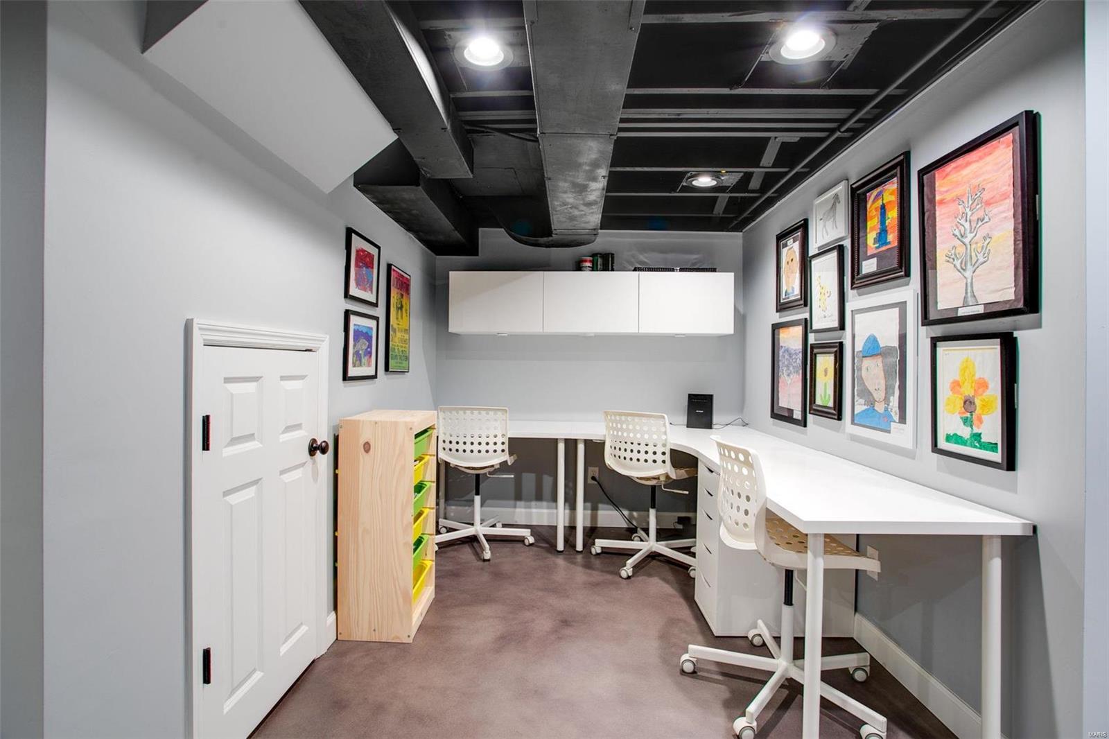 Beverly Woods - Residential