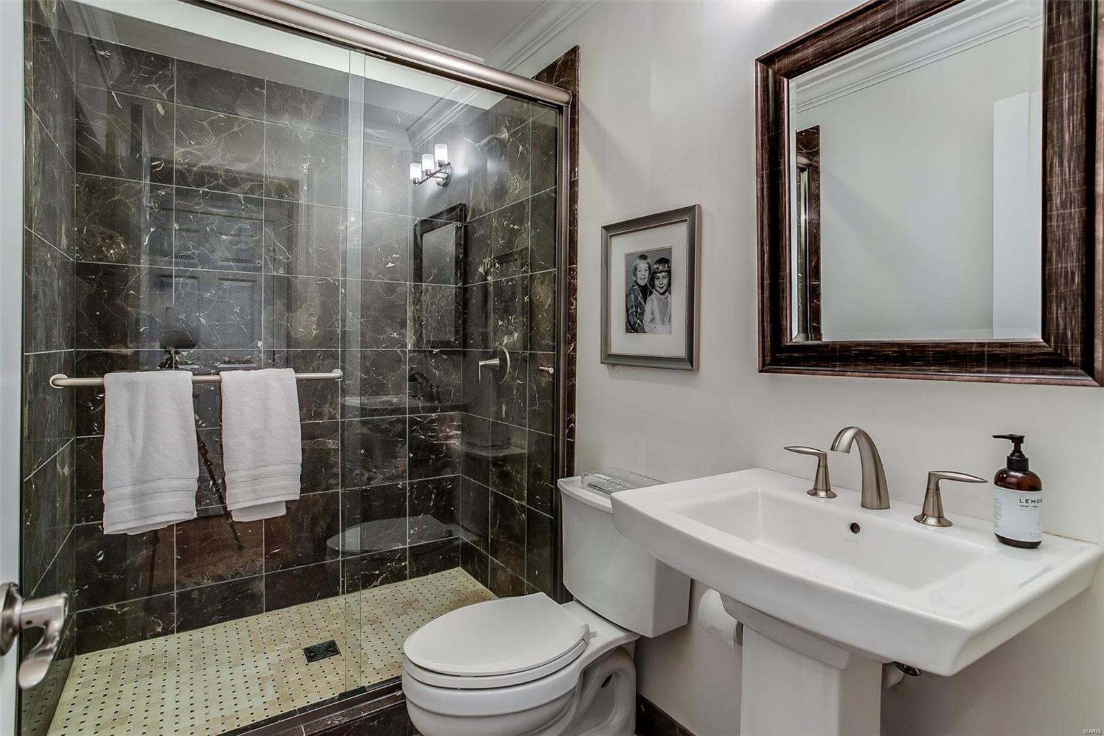 Beverly Woods - Residential