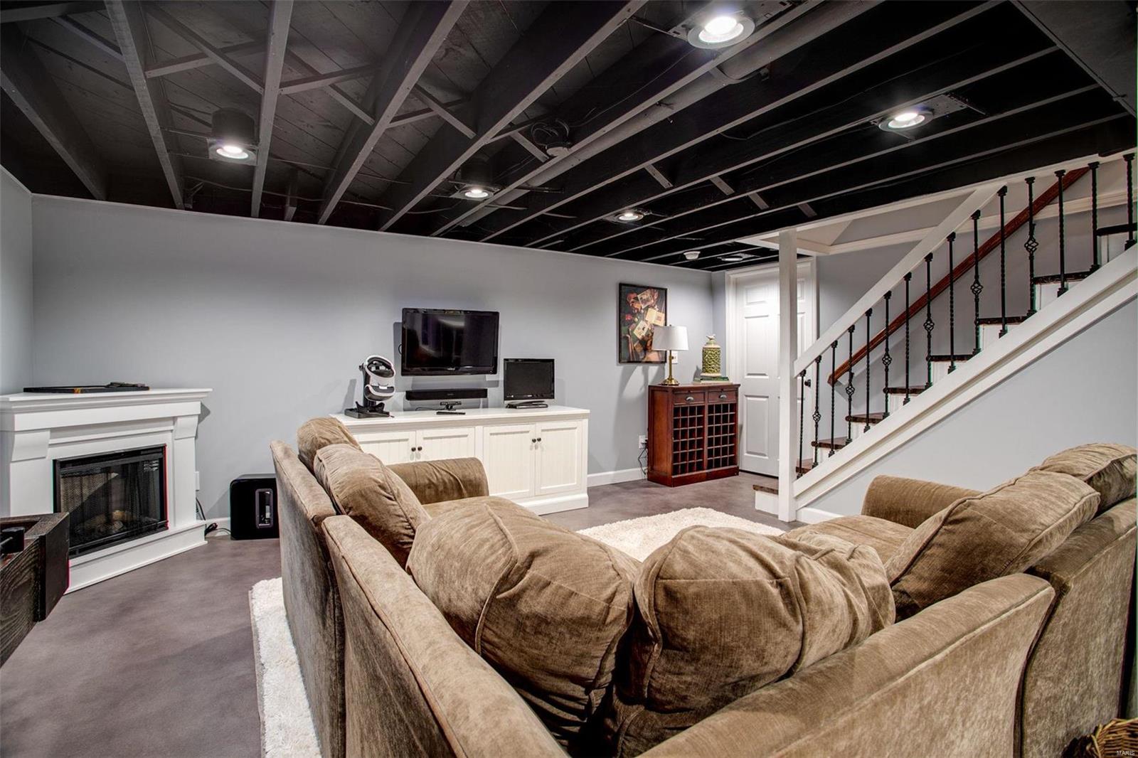 Beverly Woods - Residential