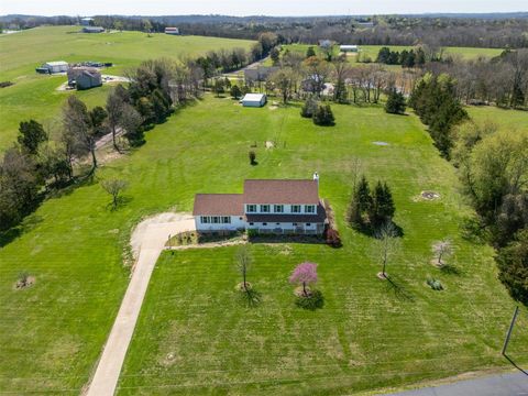 3250 Equestrian Drive Festus MO 63028