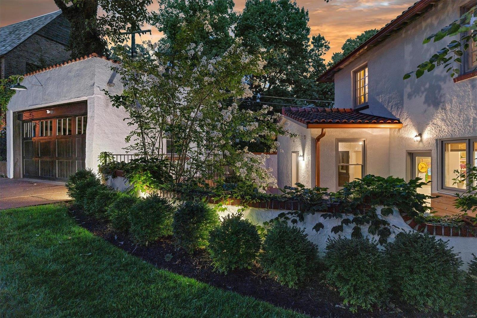 University Hills - Residential