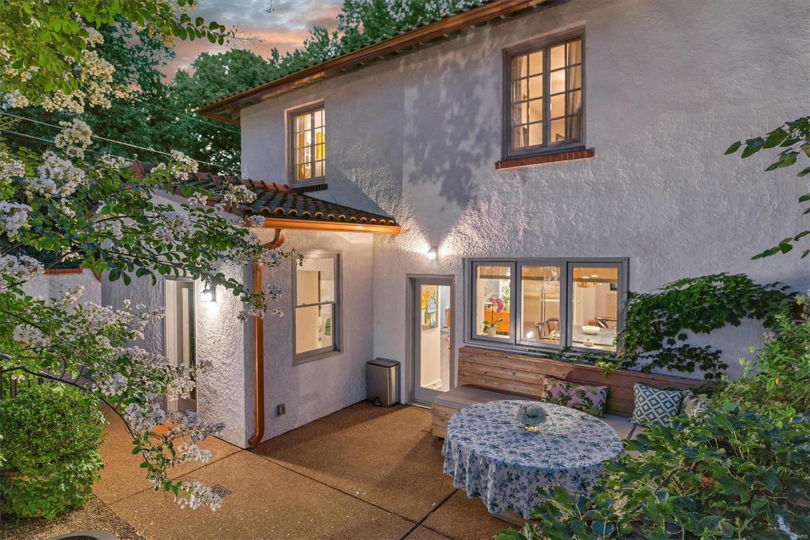 University Hills - Residential