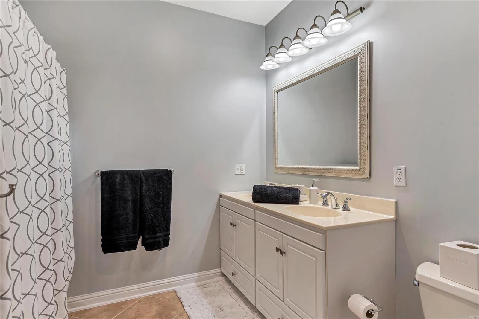 Bradford Woods - Residential