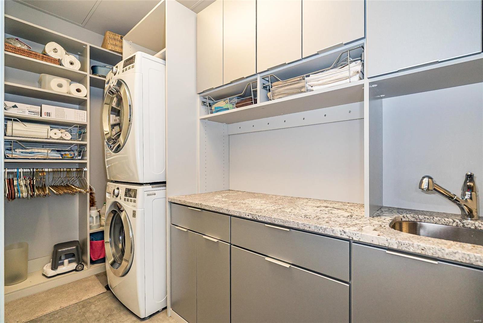 Crescent Condo - Residential