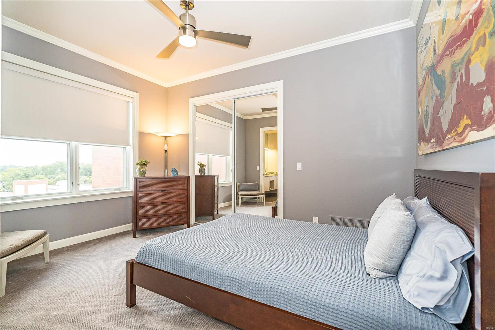 Crescent Condo - Residential