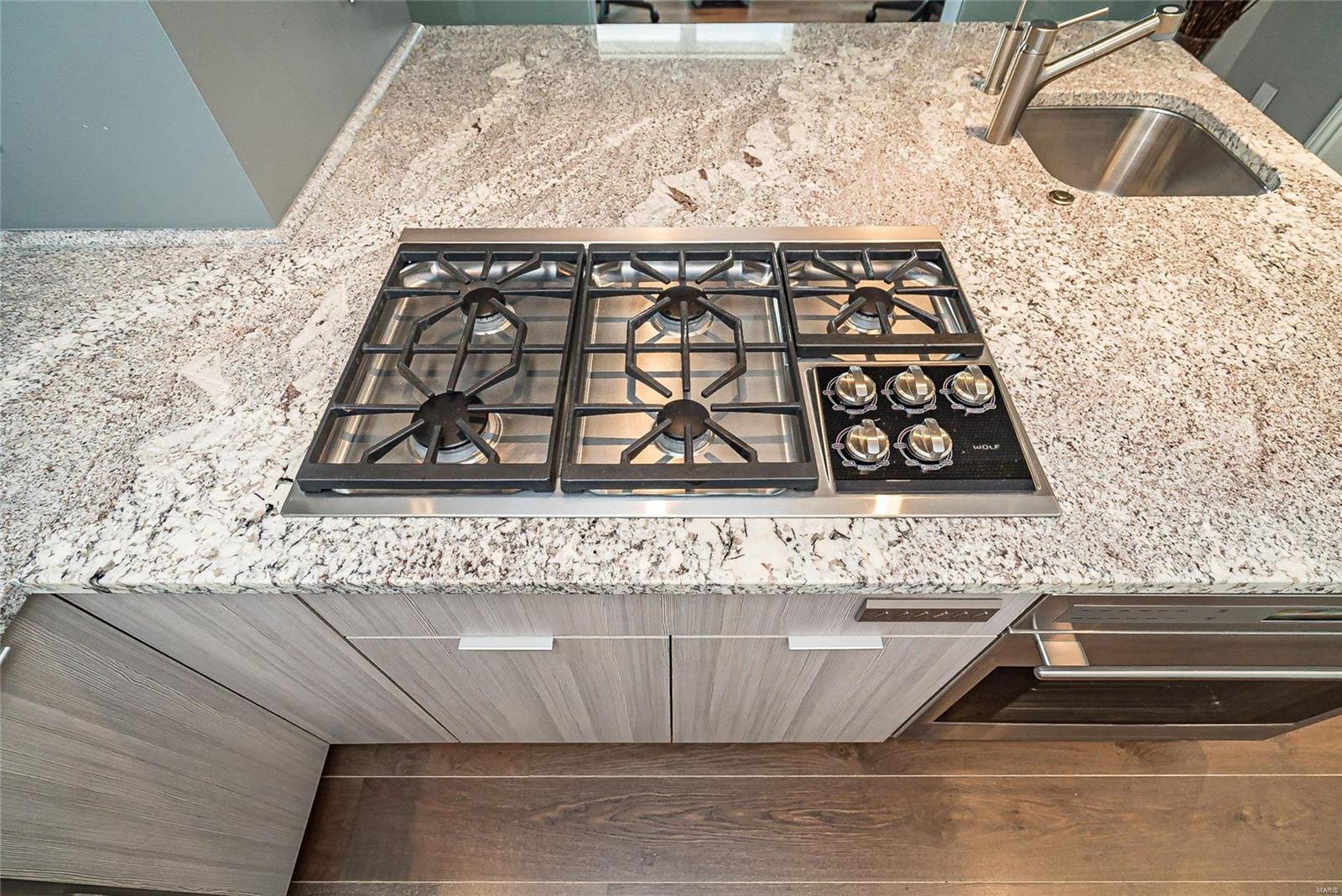 Crescent Condo - Residential