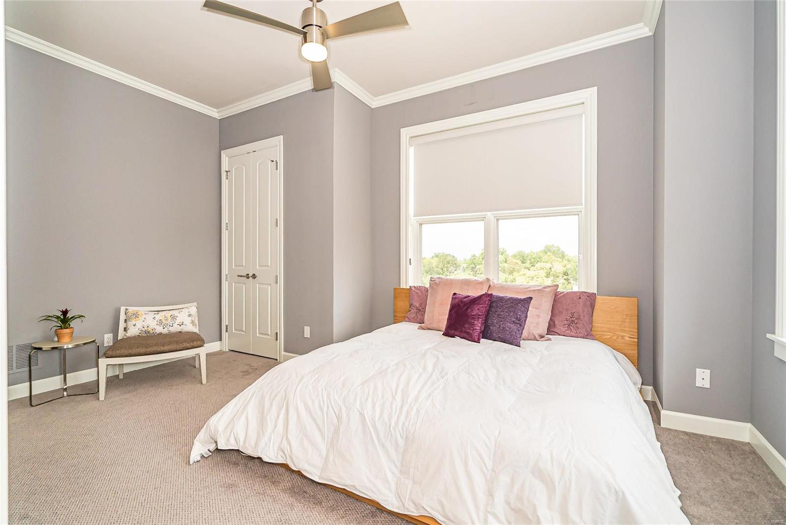 Crescent Condo - Residential