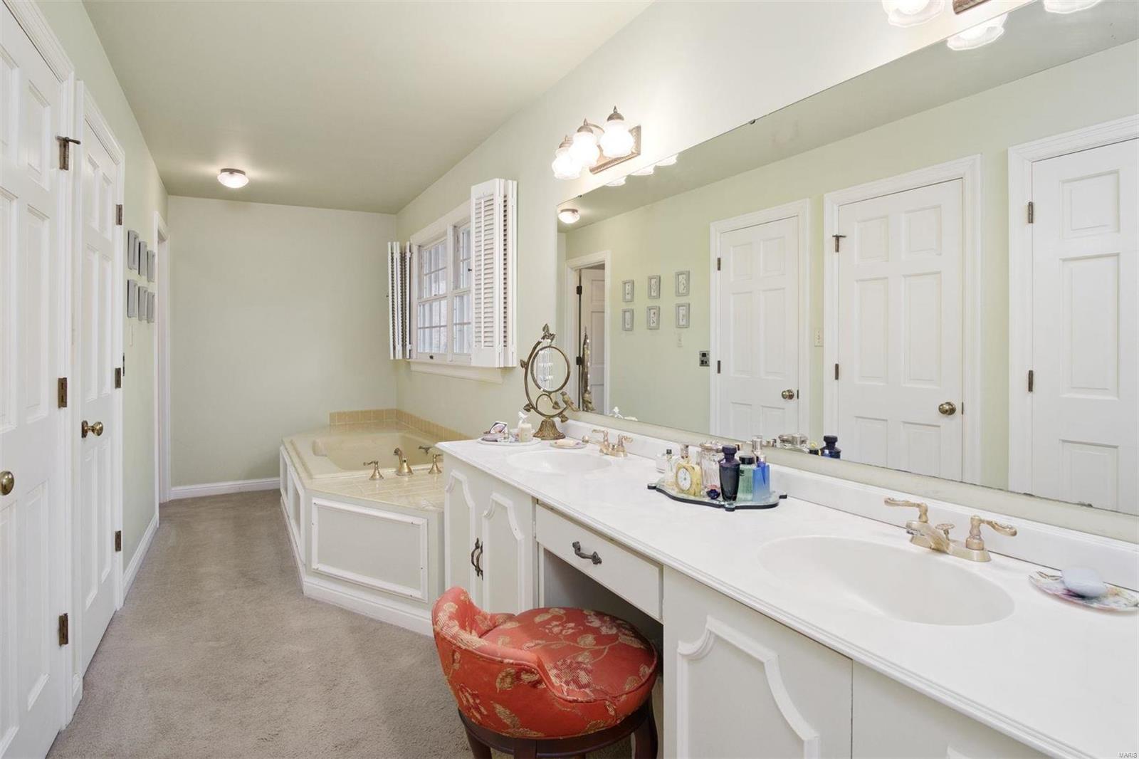 Warridge Estates - Residential