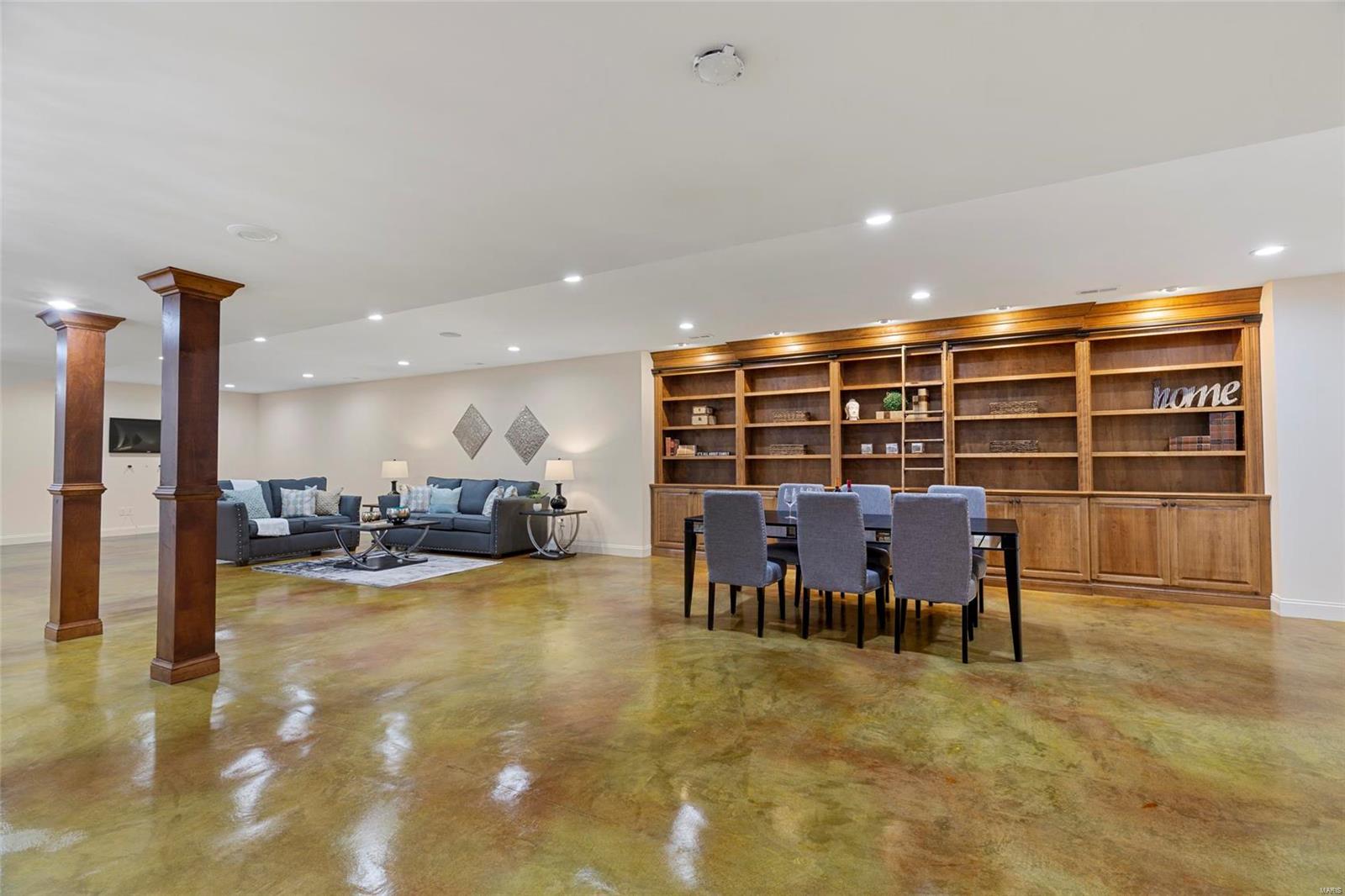 Westchester Estate - Residential