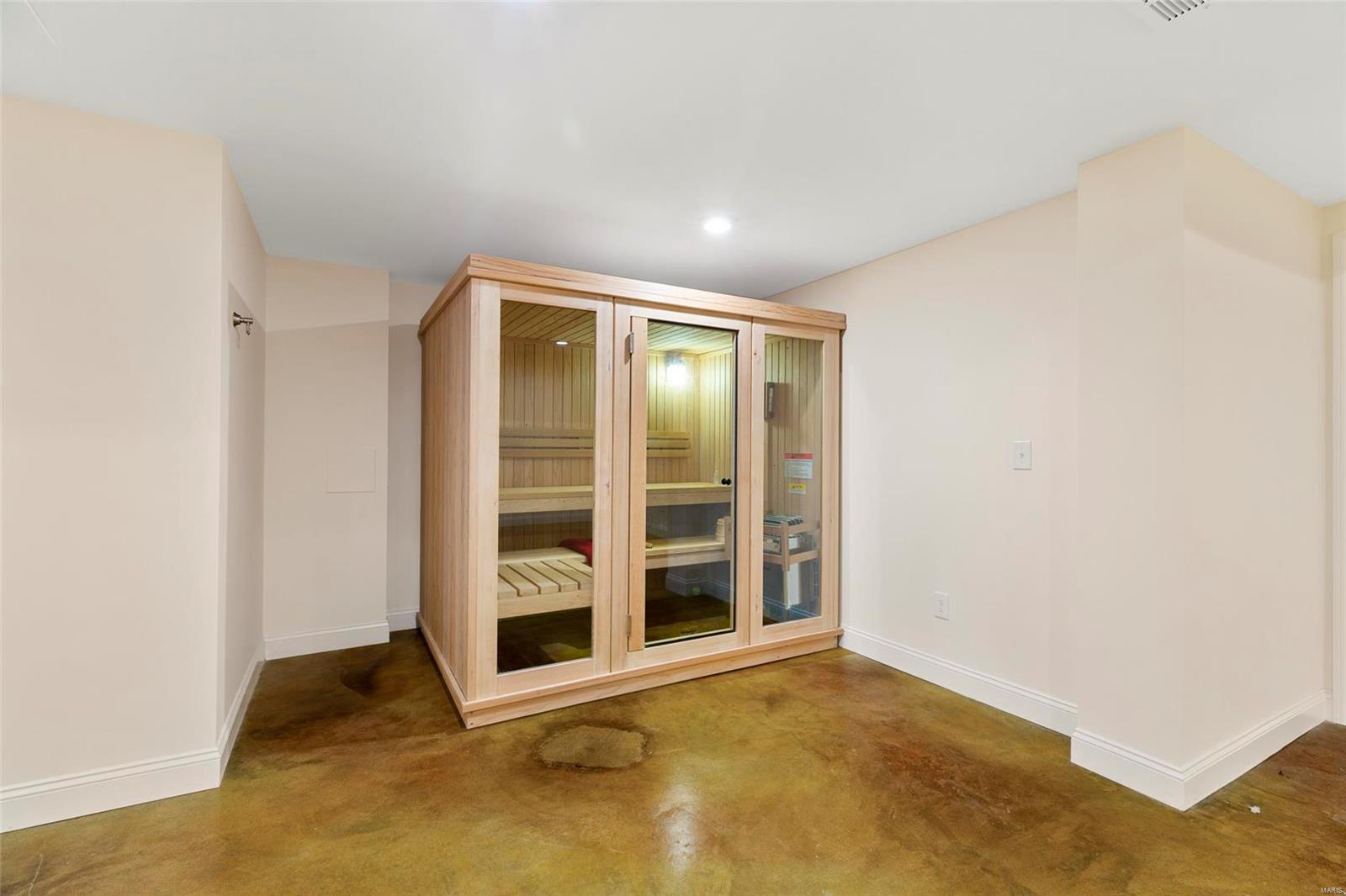 Westchester Estate - Residential