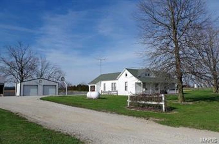 240 Acre Farm, Williamsburg, Callaway County, MO.  Located in Callaway County Northwest of Williamsburg, MO lies this 240-acre Farm.  The farm features 140 tillable acres, 76 acres of Scattered Woods & Timber and 24 acre of CP33 – Quail Habitat (18).   Sitting on the property is a well-maintained farmstead with quaint farmhouse and detached 2 car garage, 3 machine sheds, vintage loft barn, other outbuildings and 6 grain bins.  This Combination Farm features good tillable farmland, rolling acreage with wood line draws, timber, 1 small lake and two ponds.  As well as excellent income, this farm holds an abundance of wildlife for the hunting enthusiast.  This Farm is only 10 minutes Northwest of “Crane’s Store” in Williamsburg 40 minutes from Columbia, MO and 1 Hour to Chesterfield or St. Charles, MO.  $1,176,000/$4,900 per acre