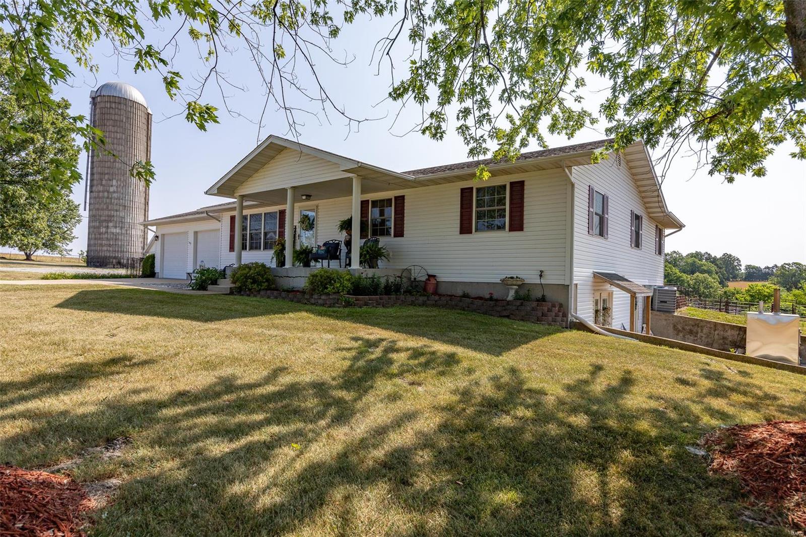 12704 Oxford Drive A