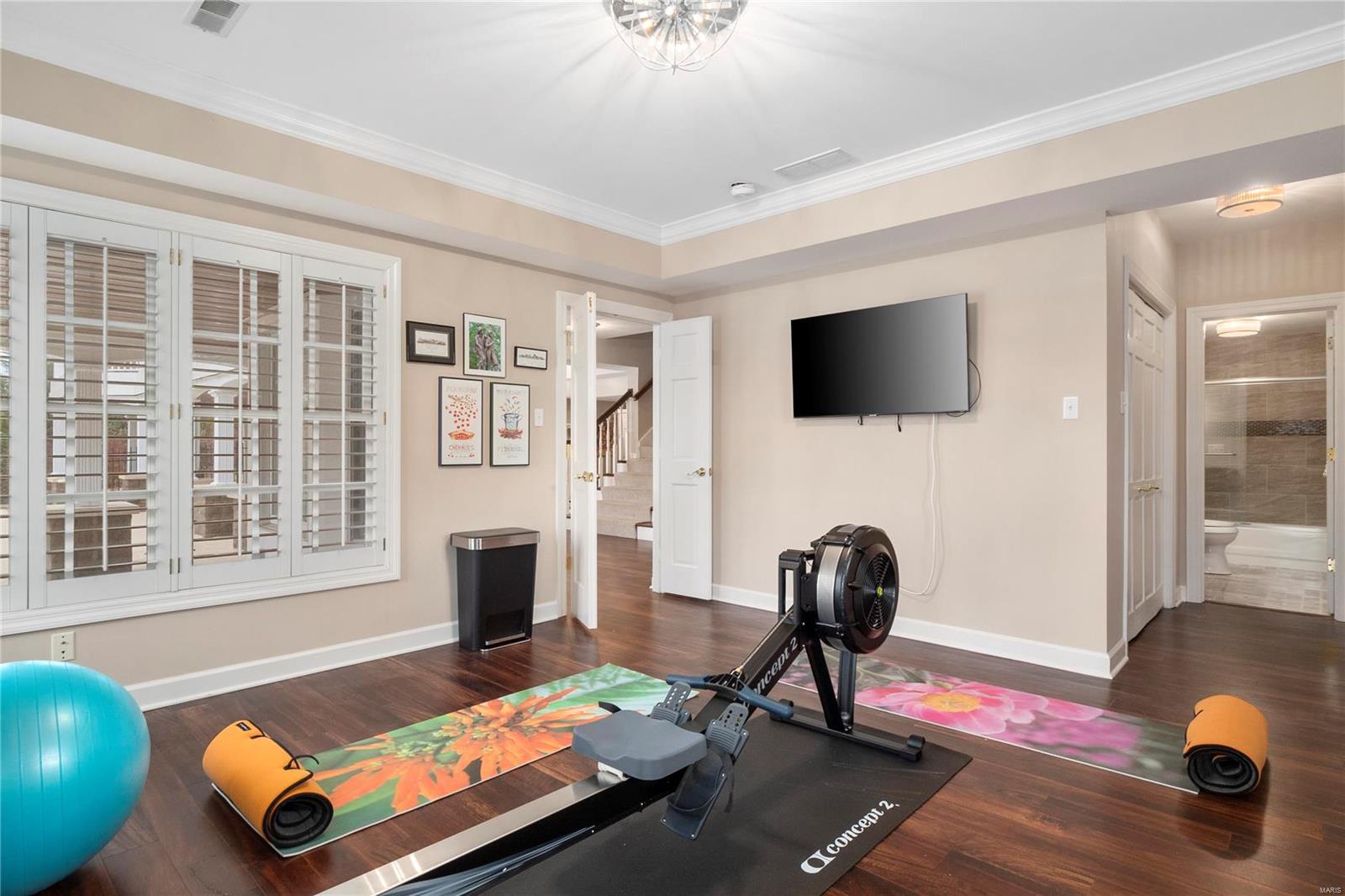 High Meadow Road - Residential