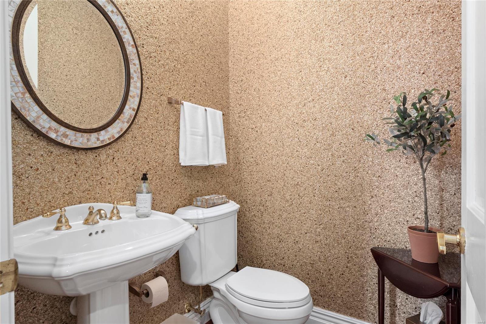 High Meadow Road - Residential