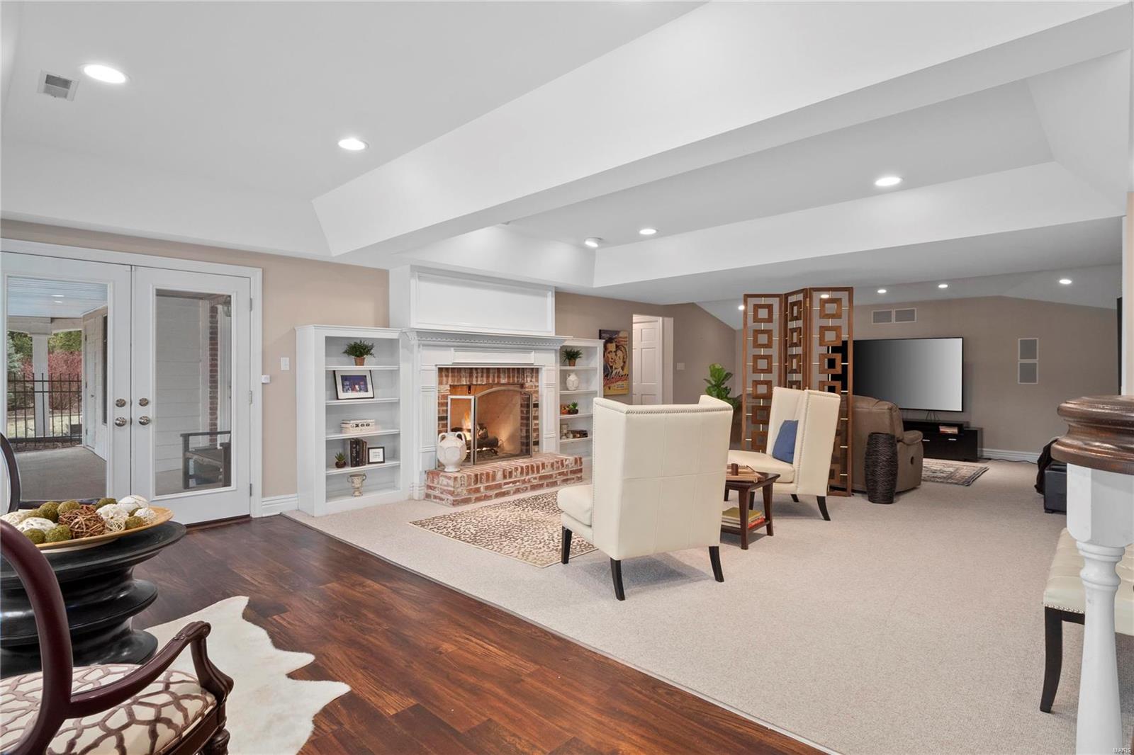 High Meadow Road - Residential