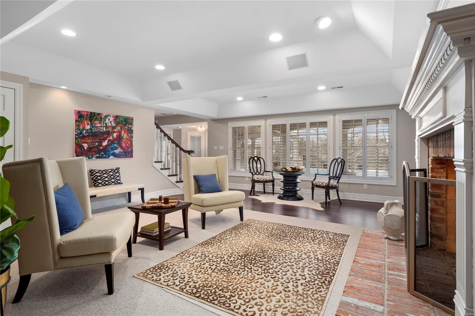 High Meadow Road - Residential