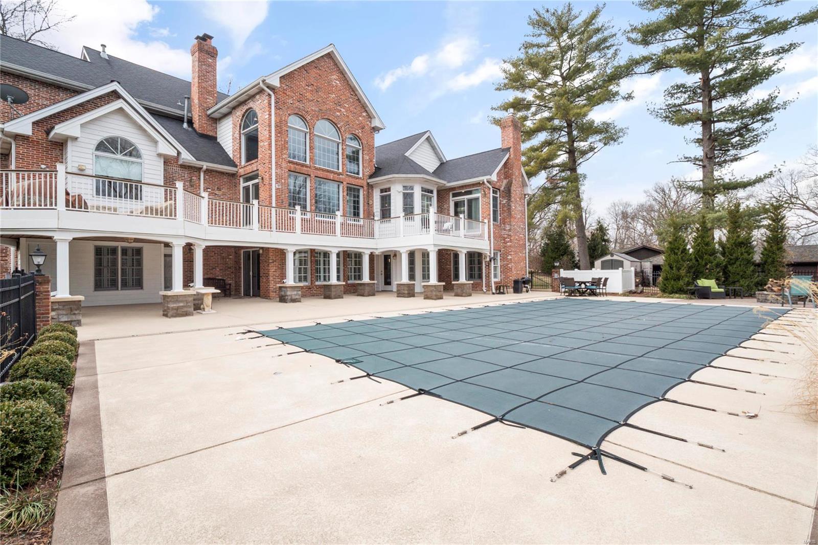 High Meadow Road - Residential