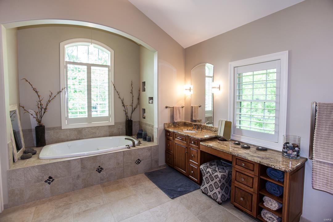 Frontenac Forest - Residential